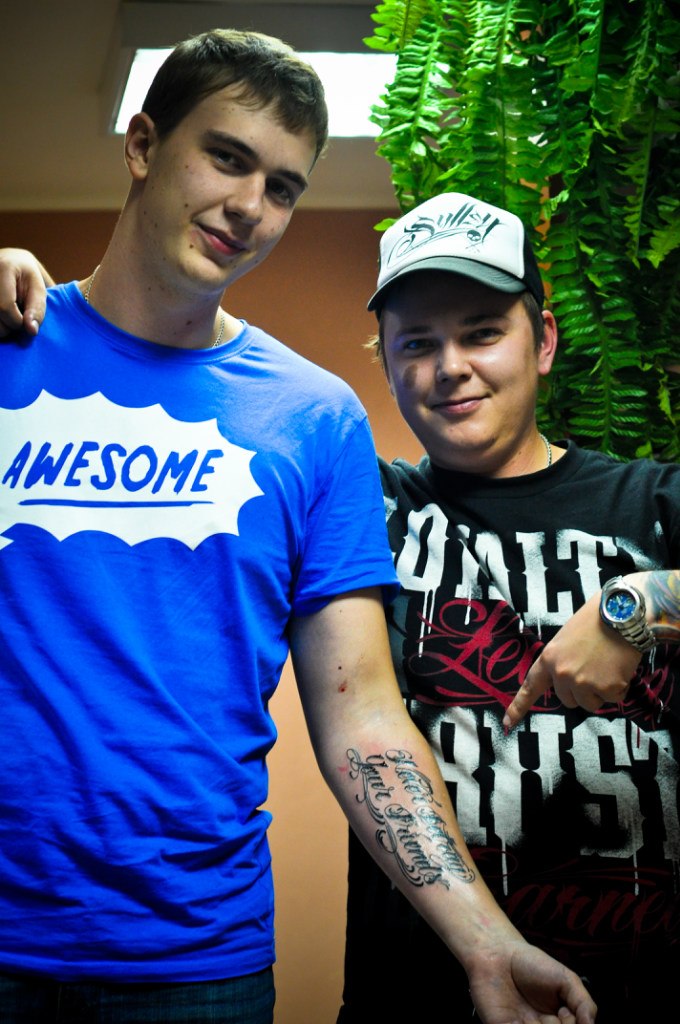 Цель "сделать татуировку" выполнена Цель "сделать татуировку" выполнена